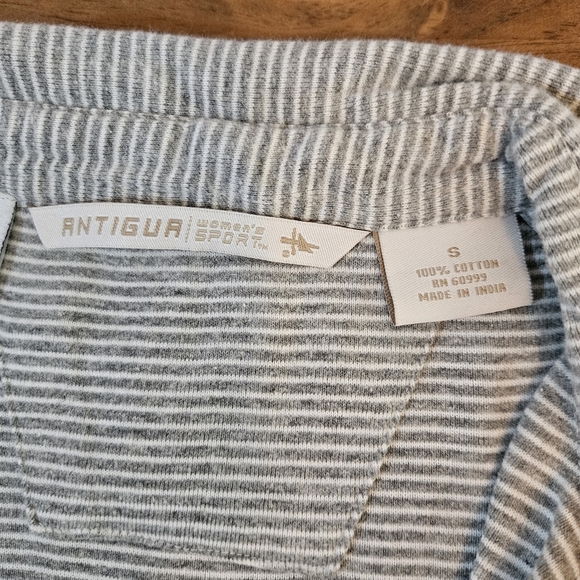 Antigua MLB New York Yankees Womens Sleeveless Polo Gray White Stripe Small - Picture 3 of 9